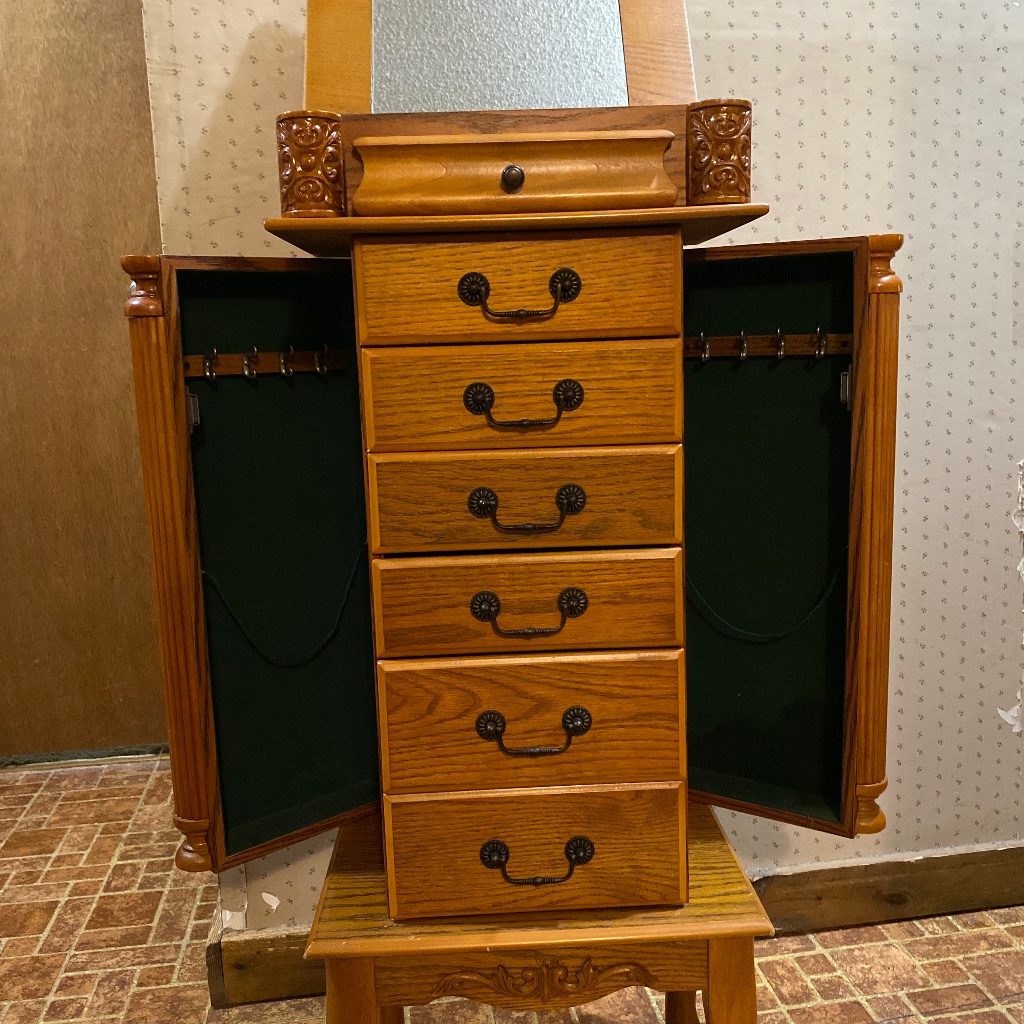 Jewelry Chest